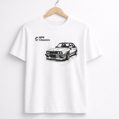 White t-shirt for women with E30 M3 car graphic, BMW classics, BMW E30, balti marskineliai su E30 grafika 