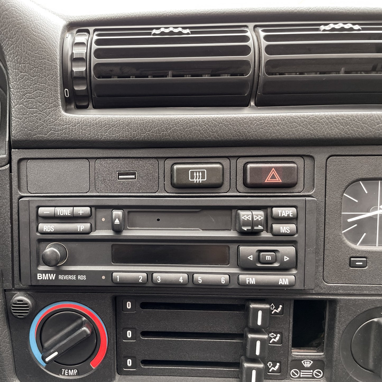 BMW USB Dashboard Charger E30 E28 E23 E24 E32
